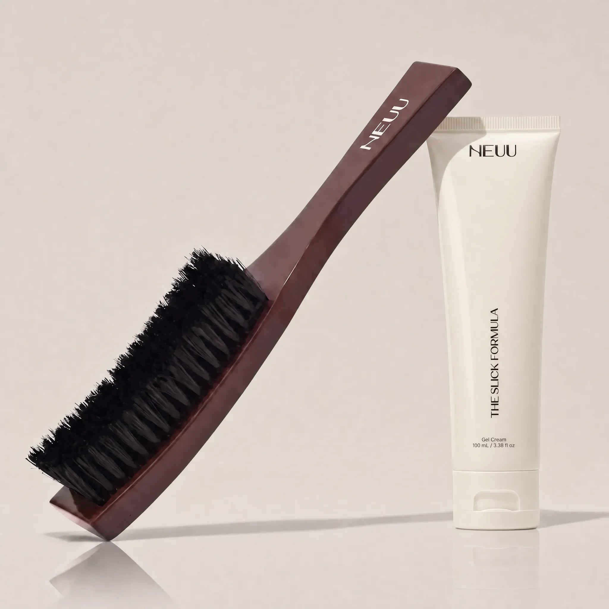 NEUU The Slick Brush